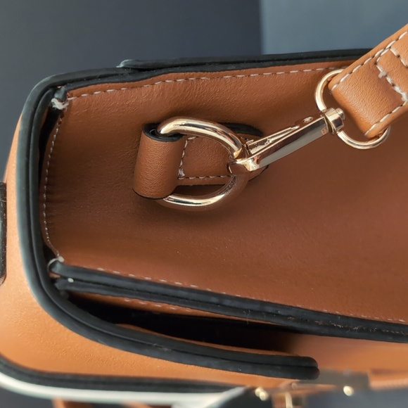 Scarleton Women's Brown Handbag/Satchel/Crossbody Bag. - Picture 6 of 16